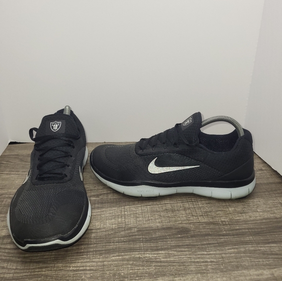 Men´s Nike Free Trainer V7 x NFL Las Vegas Raiders...